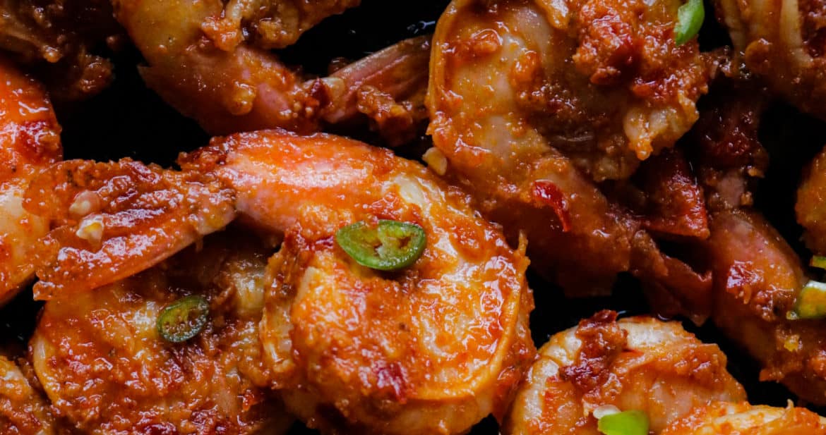 chilli lime shrimp on a platter